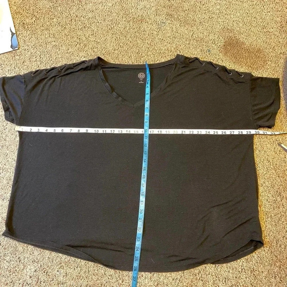So Relaxed Soft and Comfortable Top Women Plus Size 2X - Picture 3 of 5